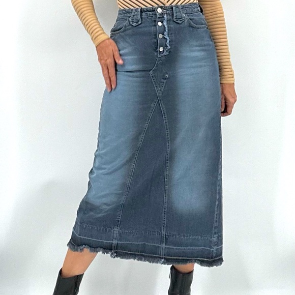 Vintage 90’s High Waist Raw Hem Button Fly Made In Italy Denim Maxi Skirt - Picture 8 of 16